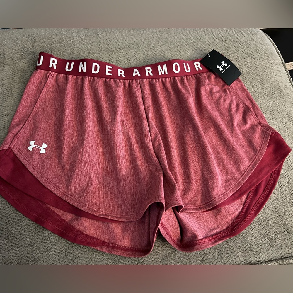 NEW Under Armour Shorts XL
